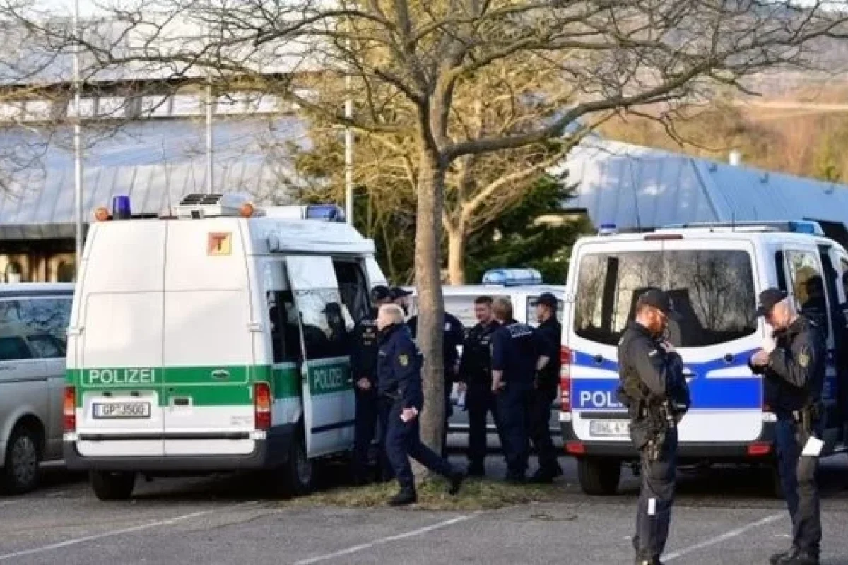 Berlinin mərkəzində atışma baş verdi