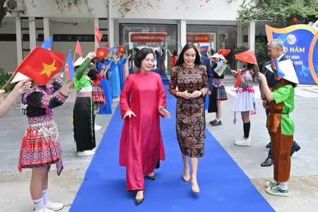 Leyla Əliyeva Vyetnama səfər etdi