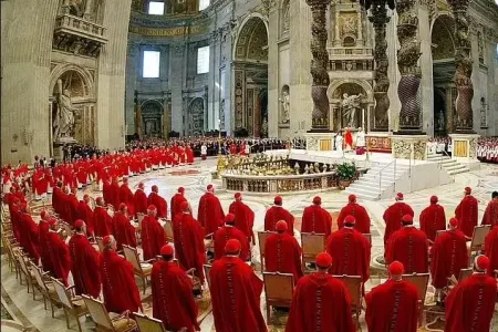 120 kardinal yeni Papa seçmək üçün - YIĞIŞACAQ