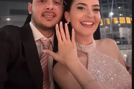 Məşhur aktrisa nişanlandı