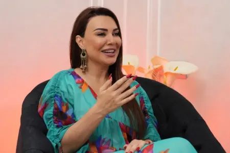 "Qadın alt paltarı satanlar özlərini psixoloq, dietoloq kimi tanıdır"