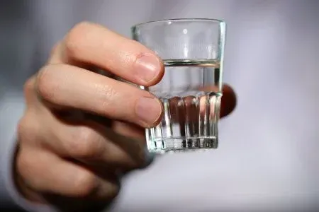 Bu alkoqollu içkilərin reklamı qadağan - OLUNUR