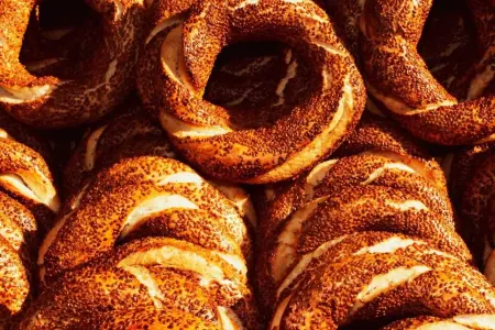 Türkiyədə simit 15 manata satılır - FOTO