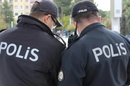 20 yaşlı gənc atasını - GÜLLƏLƏDİ