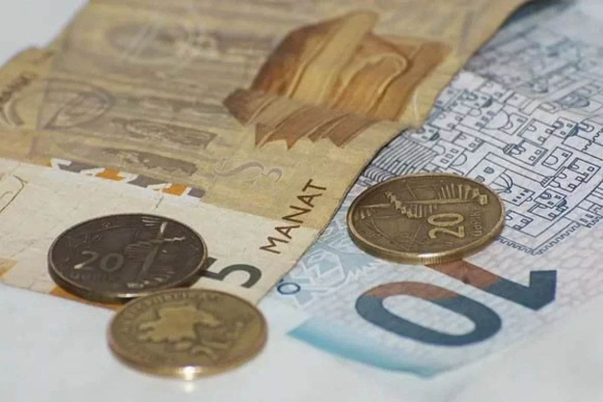 "Bu gün evdə pul saxlayırsınızsa potensial olaraq 9-10% itirirsiniz"