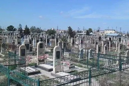 Arvadını "Yeddi Günbəz" qəbiristanlığında öldürdü