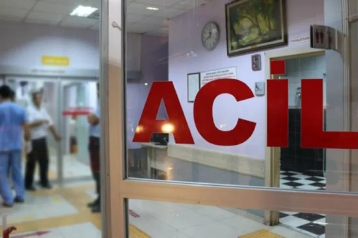 Zəlzələdə 150-dən çox insan xəsarət aldı