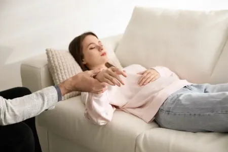 Hipnozla sağalmaq mümkündür?