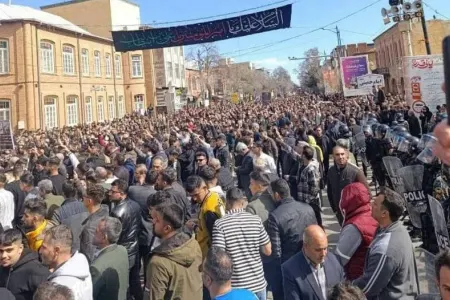 Tehranda Paşinyan əleyhinə etiraz aksiyası keçirilib - VİDEO
