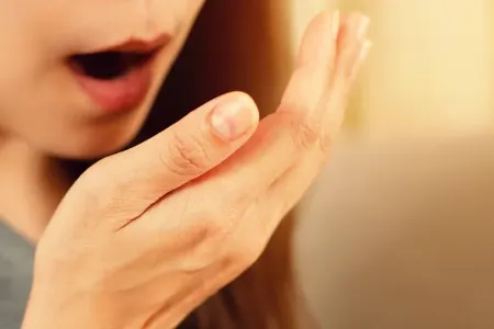 Ağız qoxusundan qurtulmağın ən sürətli - YOLU