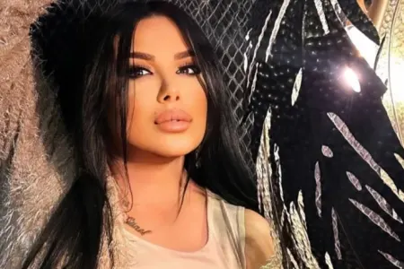 Onu təhqir edən izləyicisini tapıb, bunları dedi