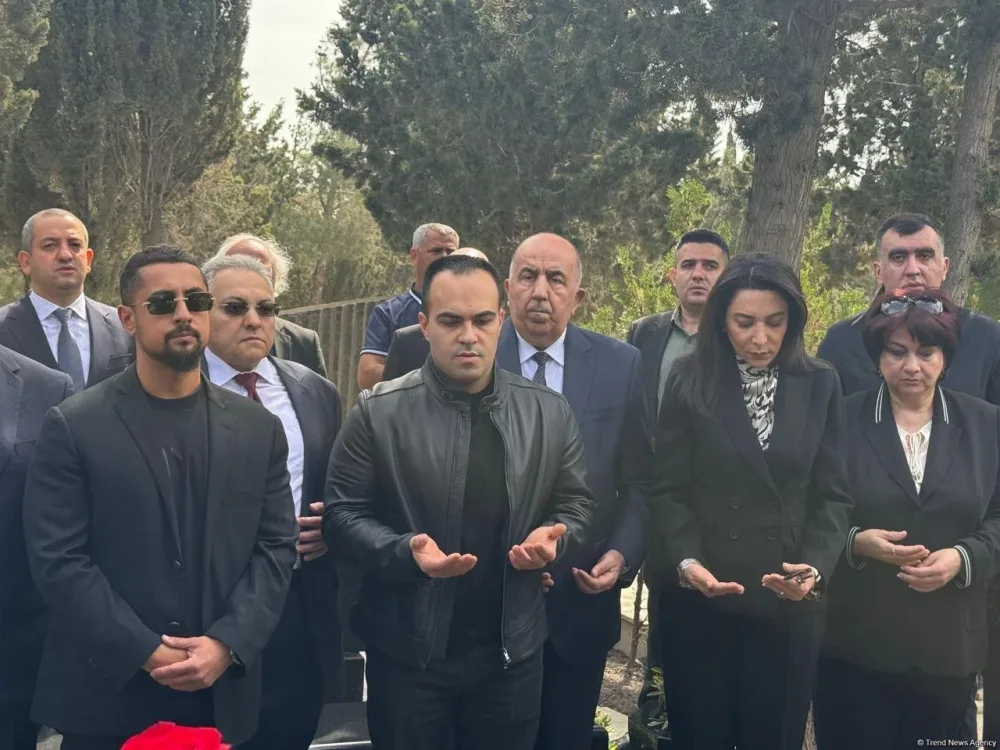 İlk ombudsman Elmira Süleymanovanın xatirəsi yad edilib