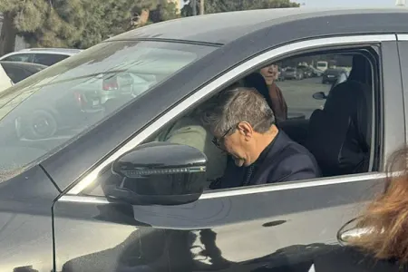 Əvəz Zeynallının azadlıqda ilk fotosu…