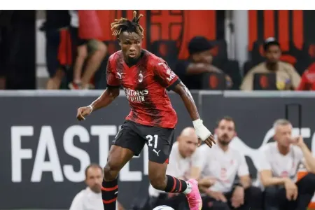 “Milan”dan hücumçusu ilə bağlı - QƏRAR