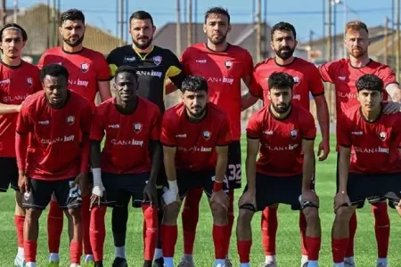 Rekord təkrarlandı: - İkiqat çempionluq