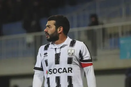 Emin Mahmudov yenə zədələndi