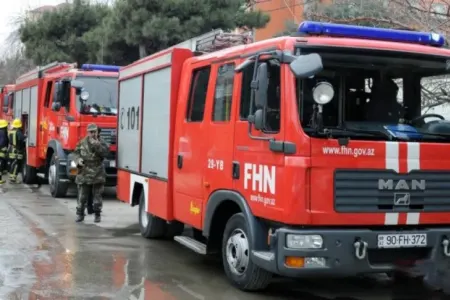 Bakıda gözəllik salonu yandı