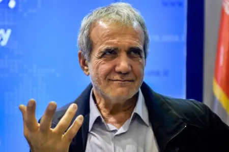 İran XİN-dən Pezeşkianın Bakı səfəri ilə bağlı açıqlama