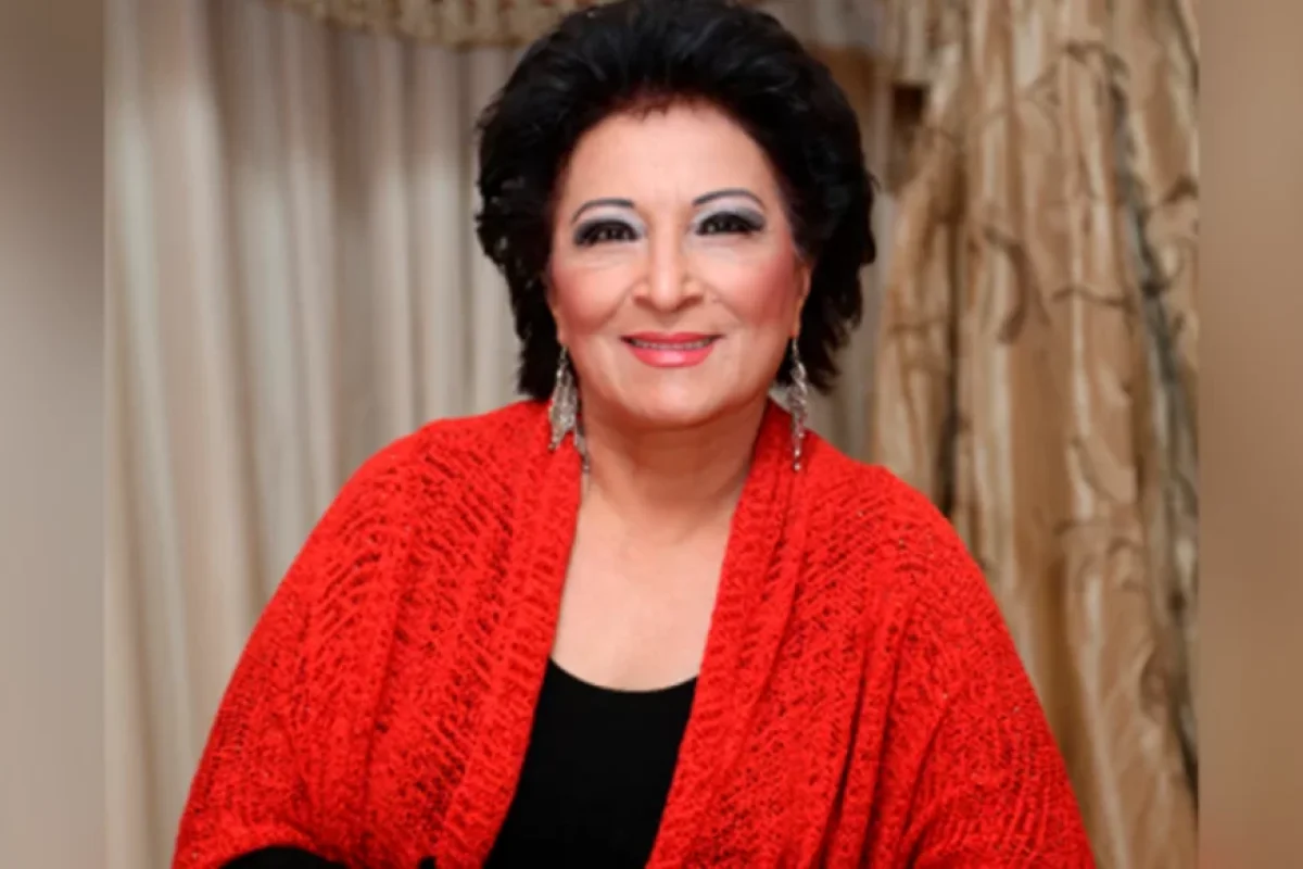 Xalq artisti yıxıldı, qolu sındı