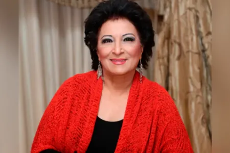 Xalq artisti yıxıldı, qolu sındı