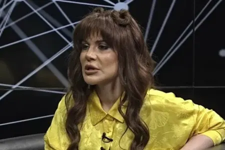 Xatun boşanmasından DANIŞDI