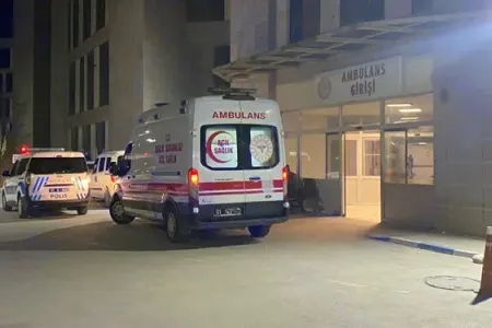Beş uşağının anasını qətlə yetirdi