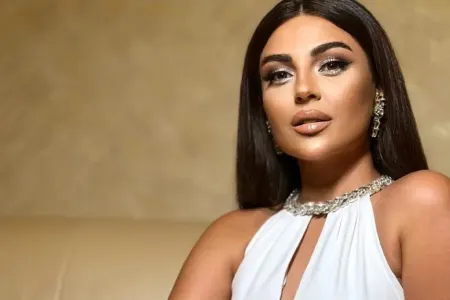 Gülay görünüşü ilə öyündü