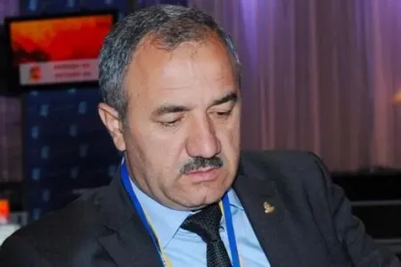 Ədalət Abbasov vəzifəsindən azad edildi