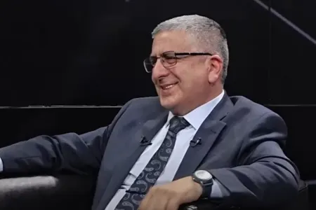 "Qadınlardan təmizlik, bakirəlik tələb olunur, amma kişilərdən yox" - Müşfiq Ötgündən sərt mesaj