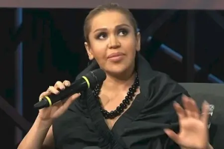 “Bunu bacaran adam bizə yazsın” - Rəqsanə elan verdi