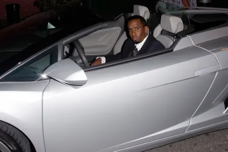 Məşhur repçi xahiş müqaviləsindən imtina etdi