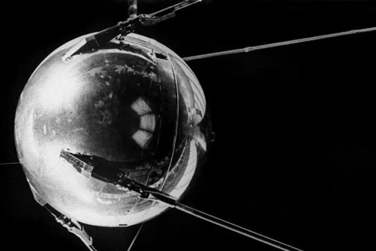 Sovet kosmik gəmisi Yerə düşəcək