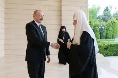 İlham Əliyev Kirill ilə görüşdü