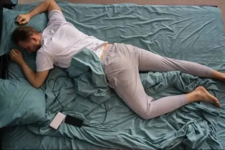 Xarakterimiz yatdığımız tərəfi - SEÇİRMİŞ