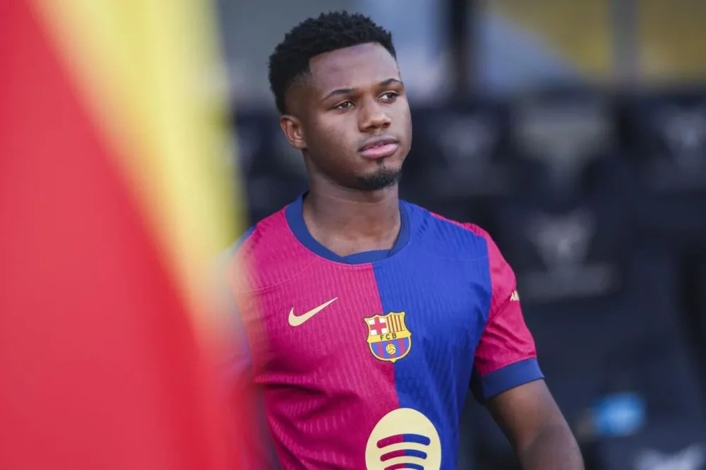 "Barselona" gənc ulduzunu göndərir