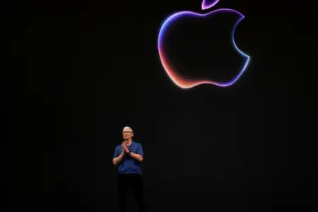 "Apple" qazancını açıqladı - Gəlir çox, satış az
