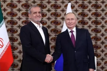 Putin Pezeşkianla danışdı