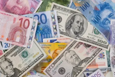 Rubl bahalaşdı, avro ucuzlaşdı, dollar isə...