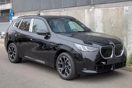 Almamalı olduğunuz 10 BMW modeli - SİYAHI