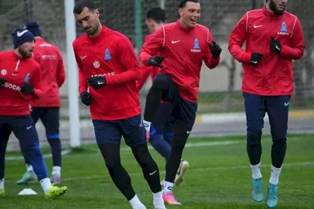Ən bahalı 10 azərbaycanlı futbolçu - SİYAHI __NEWL____NEWL__ __NEWL__