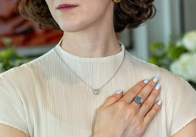 Nadir brilyant hərraca çıxarılacaq - __NEWL__