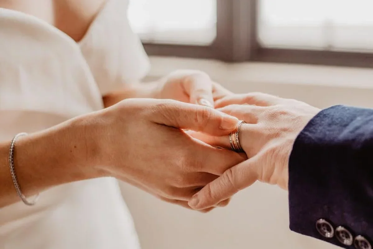 Uşaqlıq dostlarının qanlı davası- - Biri digərinin toyuna getməyibmiş...