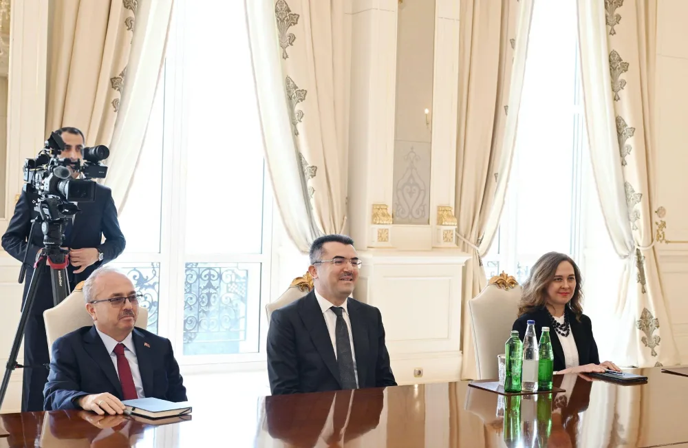 İlham Əliyev Okay Məmişi qəbul etdi