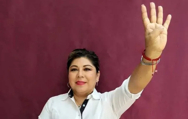 CANLI YAYIMDA QƏTL - Mer namizədi güllələndi