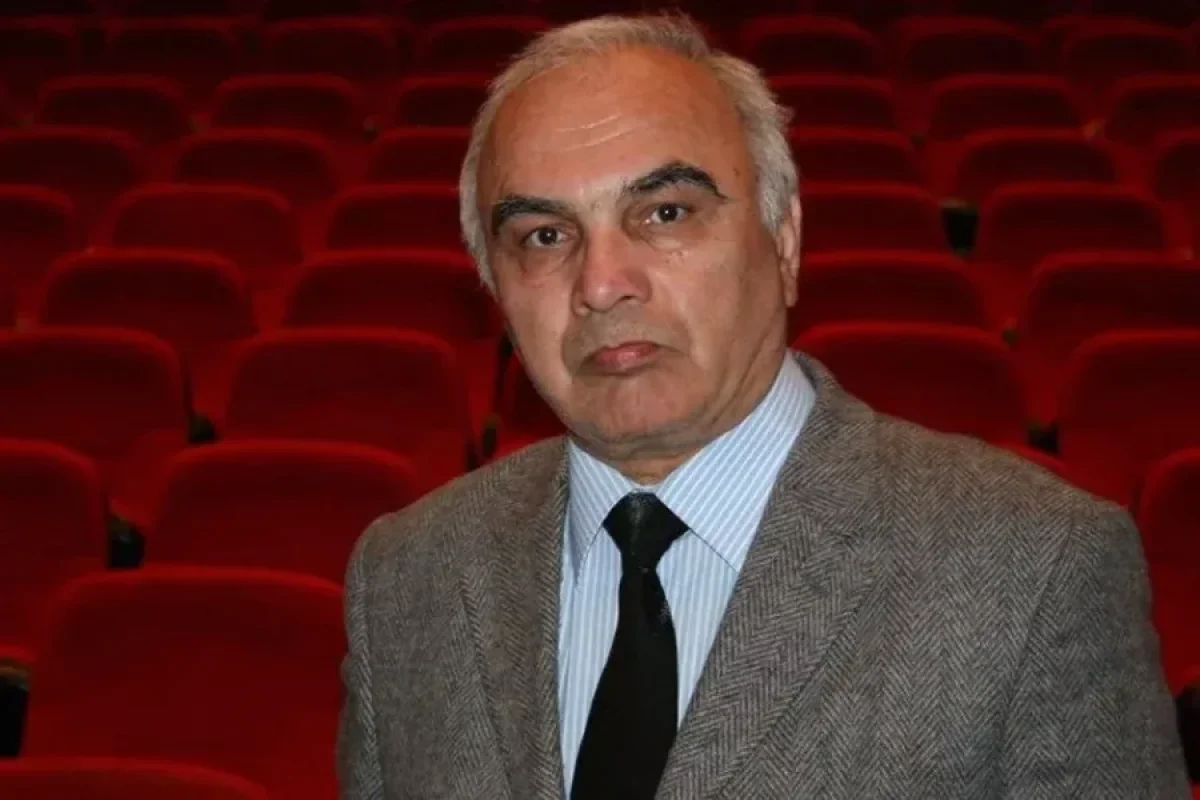 Xalq artisti sağ ikən özünə BAŞDAŞI QOYDURDU – - ŞOK