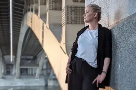 Məşhur aktrisa təcili xəstəxanaya yerləşdirildi