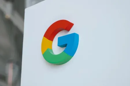 Google 10 ildən sonra ikonik 'G icon'unu yeniləyir