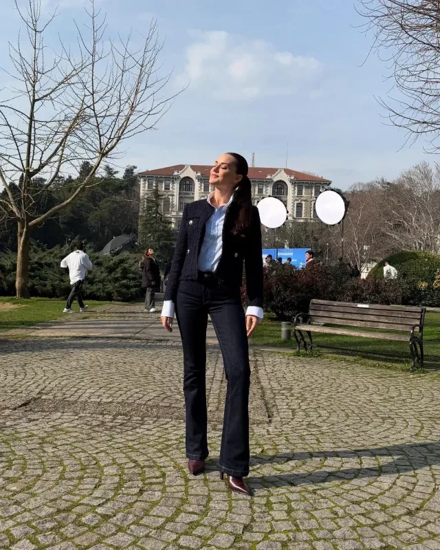 Fahriye Evcen 11 il sonra bunu etdi - FOTO