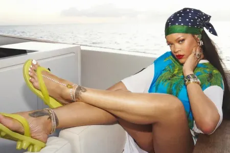 O, üçüncü övladına hamilədir