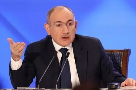 Paşinyan İTV-yə müsahibəsində özü-özünü təkzib etdi
